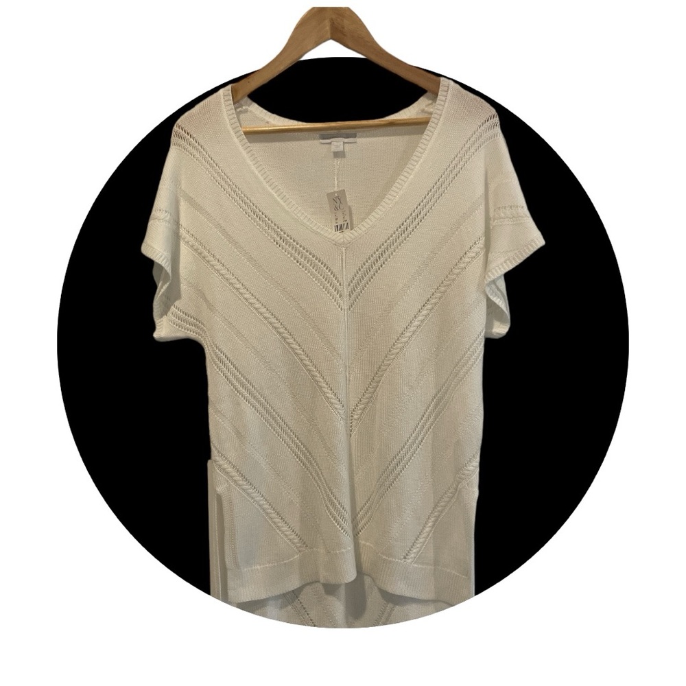 New York & Company Women’s White V-Neck Tunic